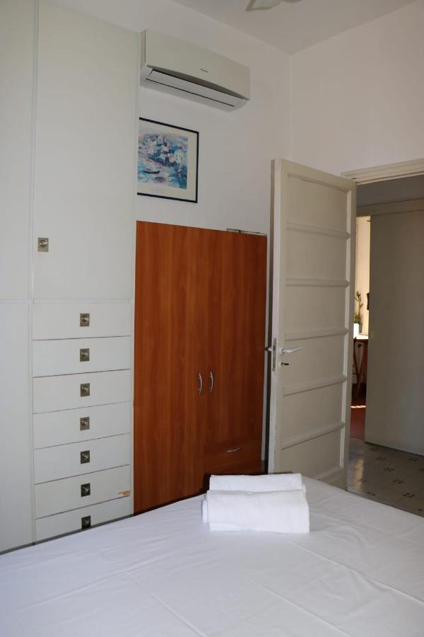Casa Linos Apartment Napoli Bagian luar foto